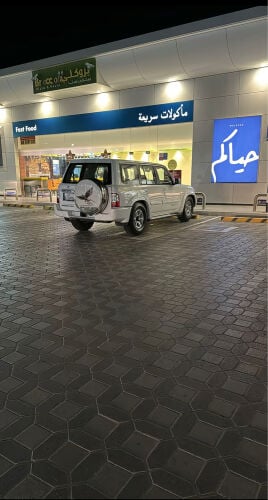 للبيع