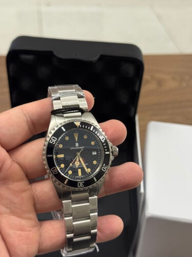 Steinhart Ocean One vintage RED Div