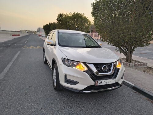 2022 XTRAIL LOW KM FOR SALE
