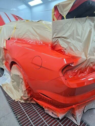 Q-GARAGE  FOR CAR PAINTING