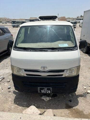 hiace hulf freezer van