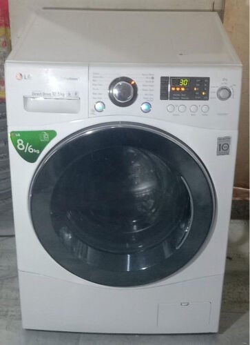 WASHING MACHINE FOR SALE 8/6 KG