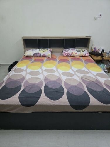 bed room