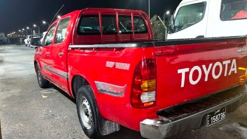 toyota hilux2010automatic.istem1yea