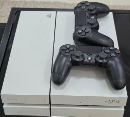 PS4