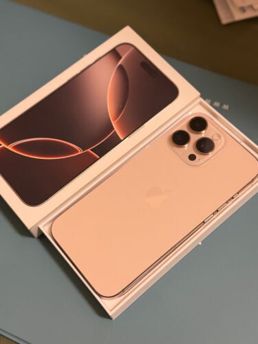 اي فون ١٦ برو مكس ٢٥٨