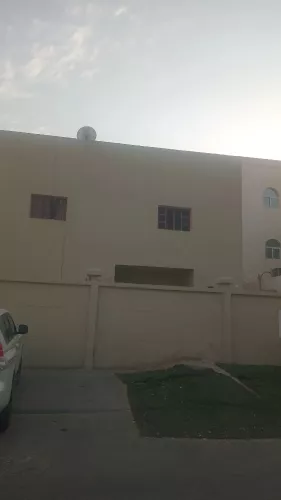 فيلا بلعزيزية موقع ممتاز