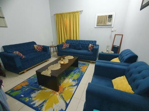 sofa + table