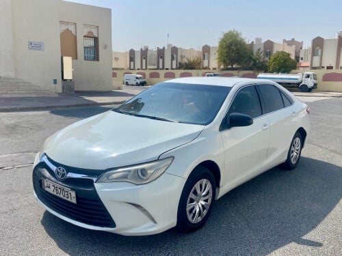 2017 camry in perfect condition 