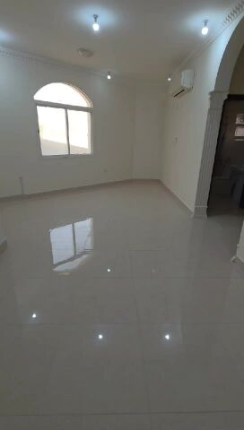 Flats for rent in bin omran