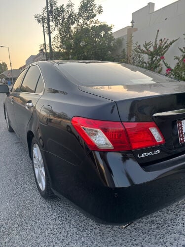 للبيع لكزس اي اس 350