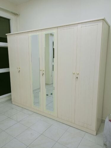 أثاث جديد متوفر