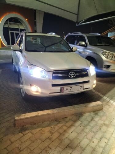 Toyota Rave 4 2012