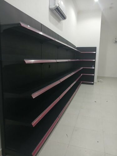 أرفف تخزين للسوبرماركت