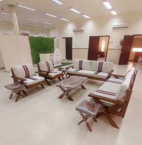 Outdoor Furniture / Trent furniture