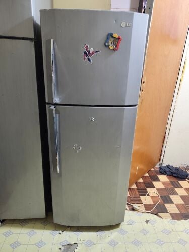 LG Fridge sell in Doha, Qata