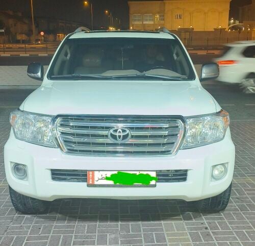 Land Cruiser GXR V8