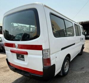 NISSAN URVAN 2010