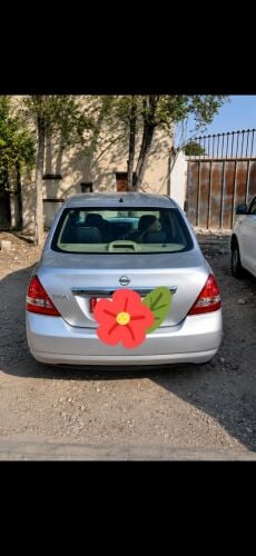 Nissan Tida 1.6 automatic  2010