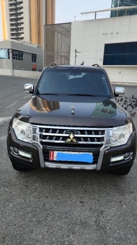 Mitsubishi Pajero Gold 2017 3.8L