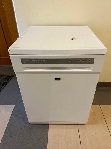 dishwasher machine 
