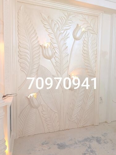 Gypsum decorations and painting for