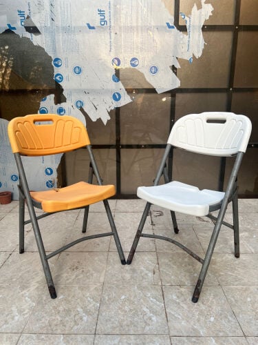plastic two folding chairs