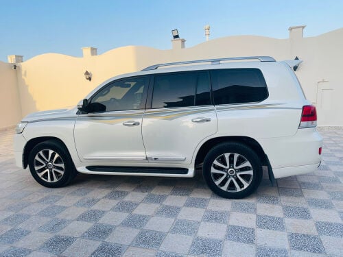 Toyota Land Cruiser VXS – 2016