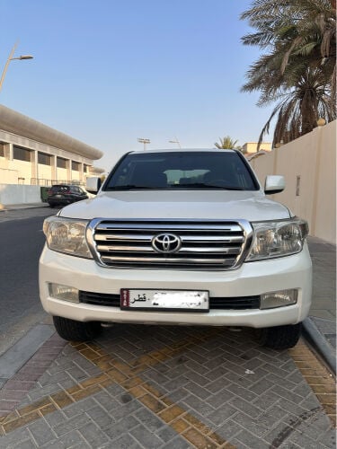 Toyota Land Cruiser G Variant