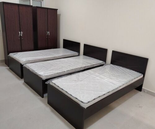 Single bed and mattress selling.