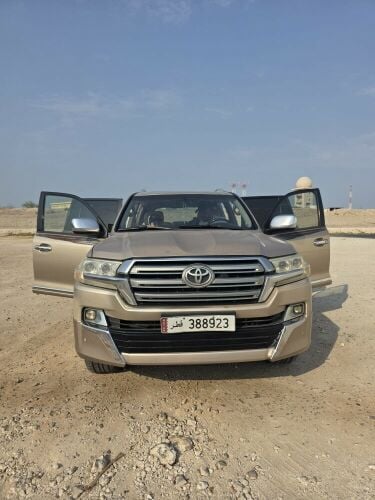 Land Cruiser VXR