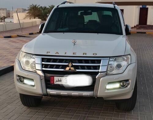 MITSUBISHI PAJERO 2016