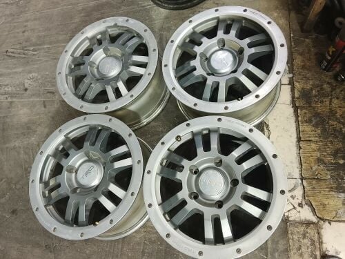 TRD 17 Original 5 bolt  4 Rim
