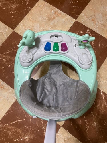 Baby waker in perfect condition 