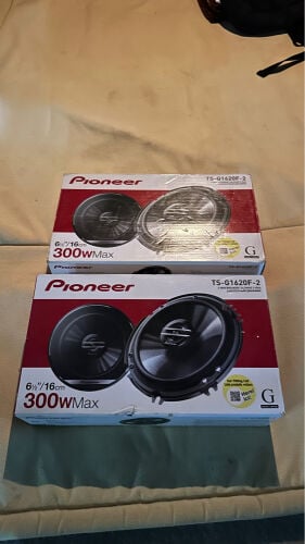 Brand New Genuine Pioneer Speakers