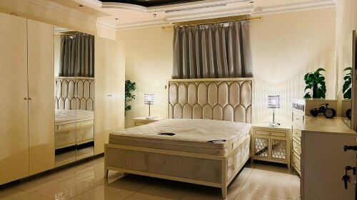 midas brand bedroom set for sell