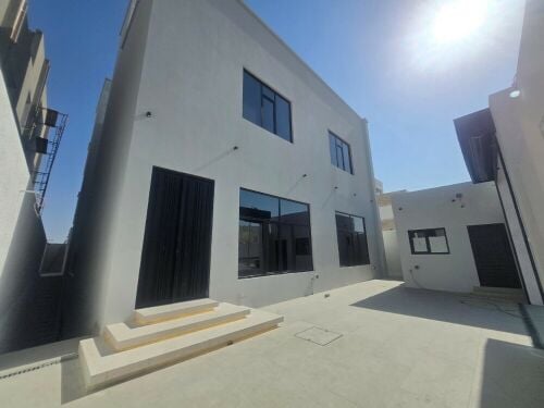 For sale/ Brand new villa 7 Bhk