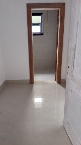 مطلوب مجمعات للايجار من المالك