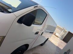 Nissan urban 