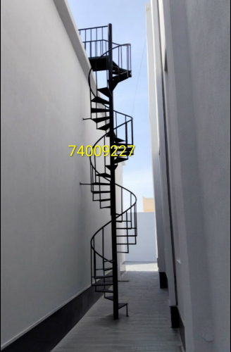 أعمال الحدادة والسياج وغيرها.