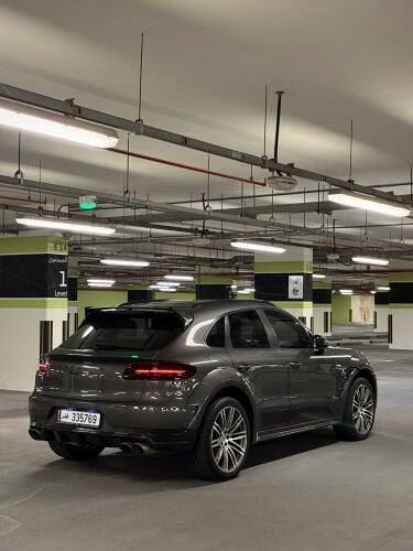 Porsche Macan S (Sport Plus) Agency