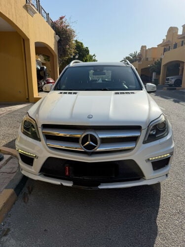Pristine 2014 Mercedes-Benz GL 500