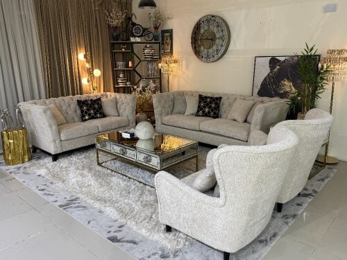 طقم كنب فاخر للبيع. 70352153