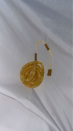 مسباح كهرم شوائب قصة الهبة 