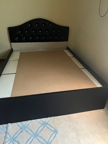 bed with Mattress 
