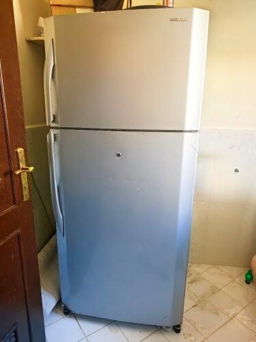 Sharp refrigerator Good