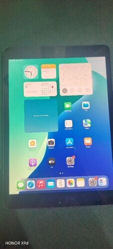 ipad 7 th generation  128gb