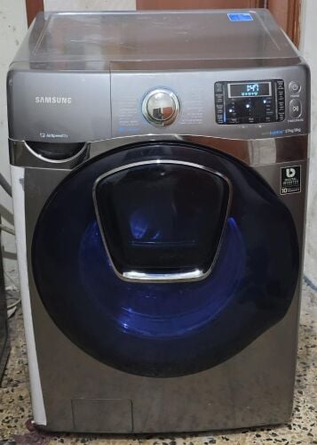 WASHING MACHINE FOR SALE 17/9 KG