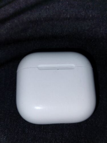 Airpods 4