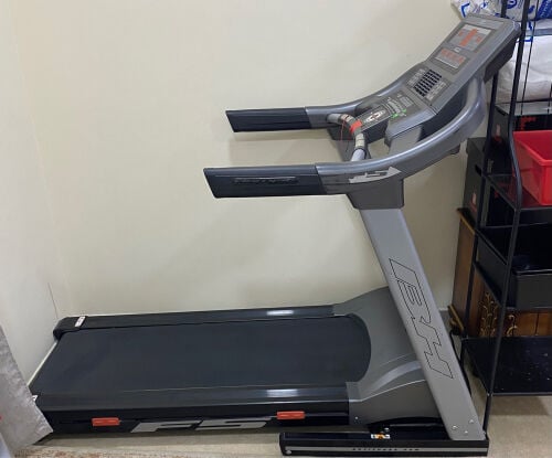 جهاز سير ممتاز جداً لم يستعمل 